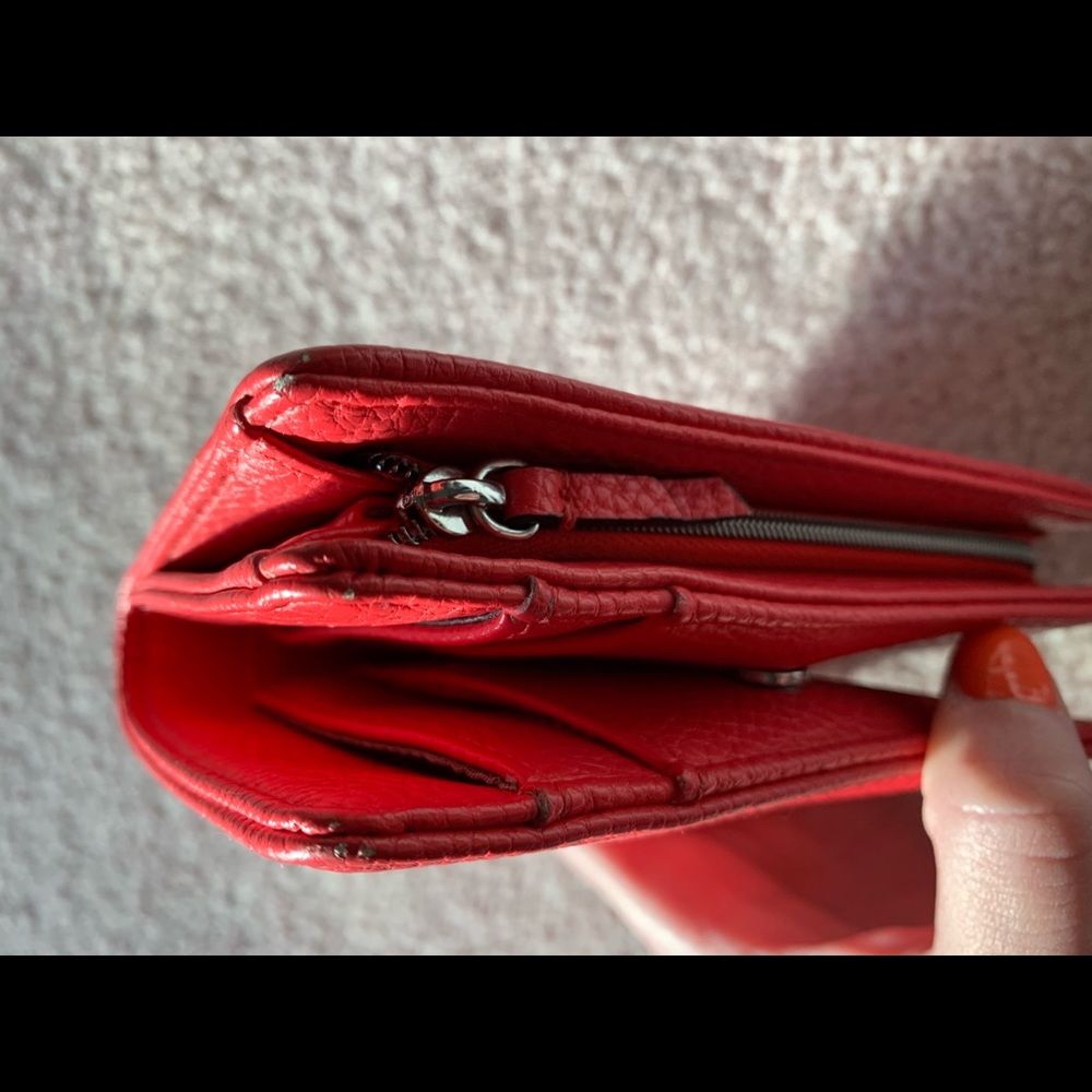 Calvin Klein Wallet - Picture 4 of 4
